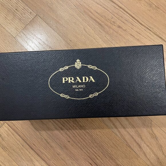 NWT Size 38 Prada Leather Accents Flats with Wrap Around Straps. - Picture 7 of 8